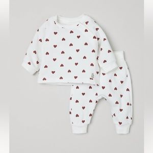H&M cotton set with heart pattern